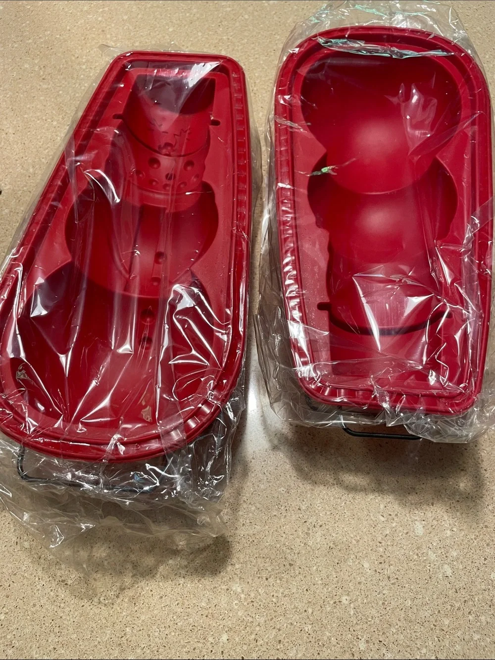 Vintage 3D Snowman Silicone Cake Mold - White & Red